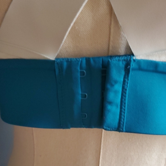 Brooks Drive Interlace Run Bra - Blue and White - Picture 6 of 8